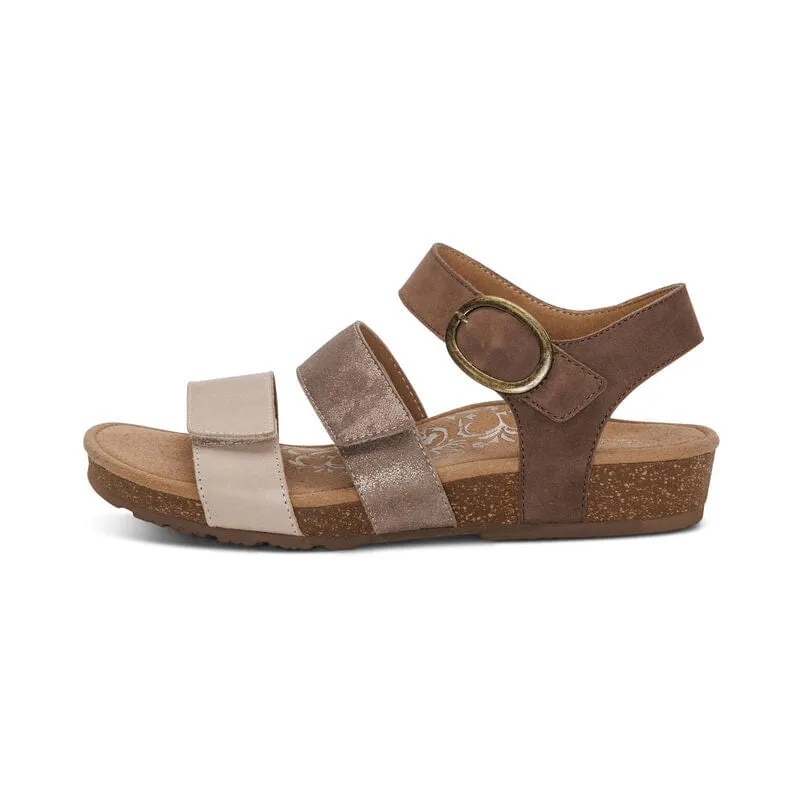 Aetrex Women's Lilly Sandals- Taupe