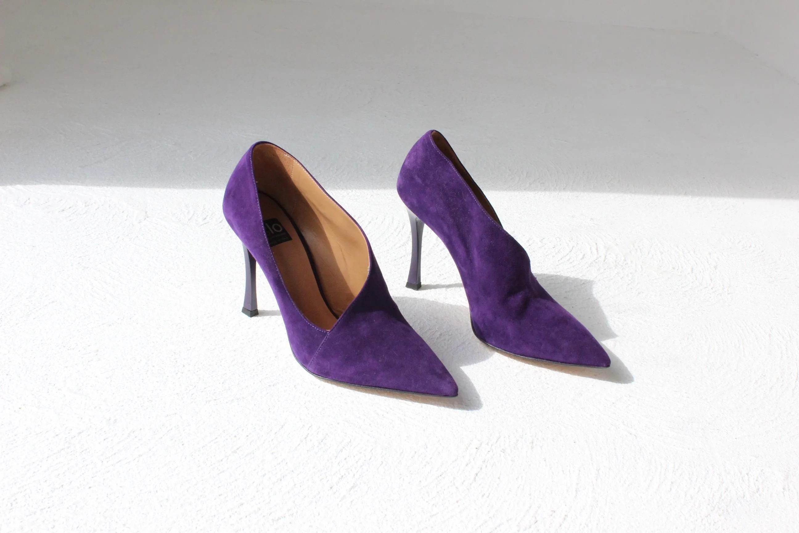 Italian Made Premium Purple Suede Pumps ~ Euro 40