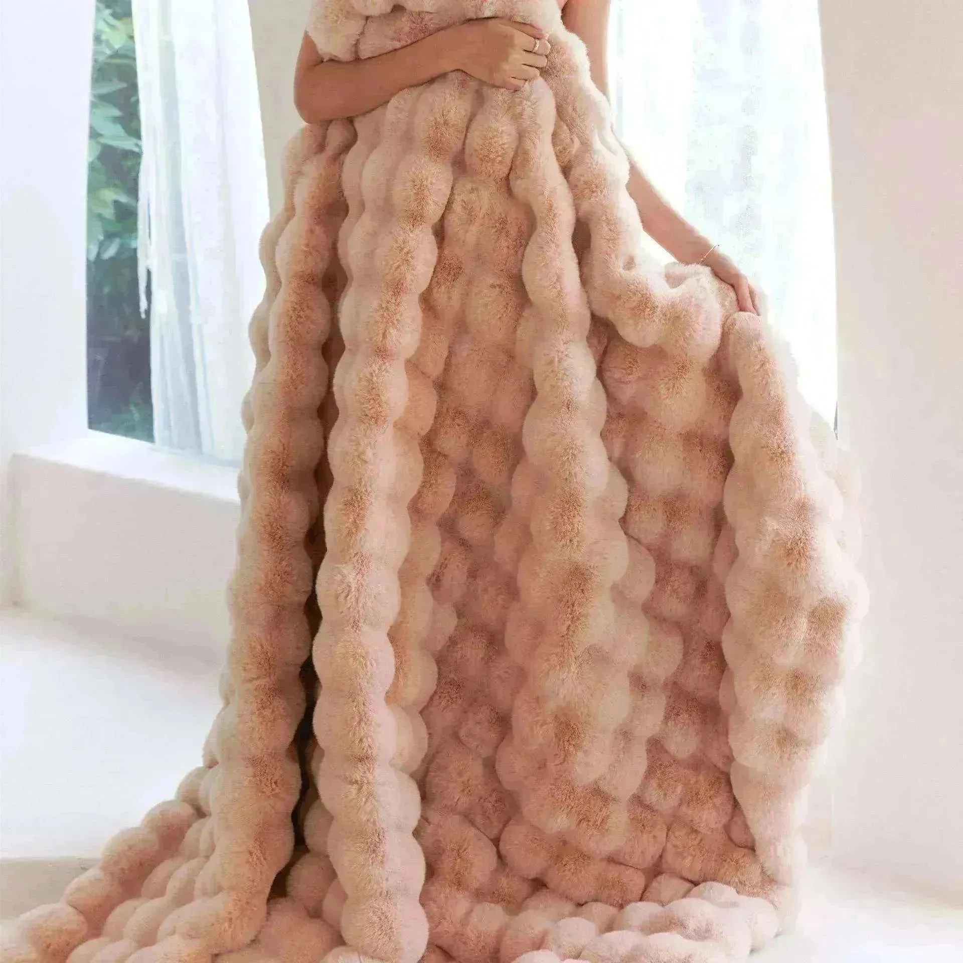Polyester Carpet Rabbit Bubble Velvet Thickened Nap Quilt Blanket