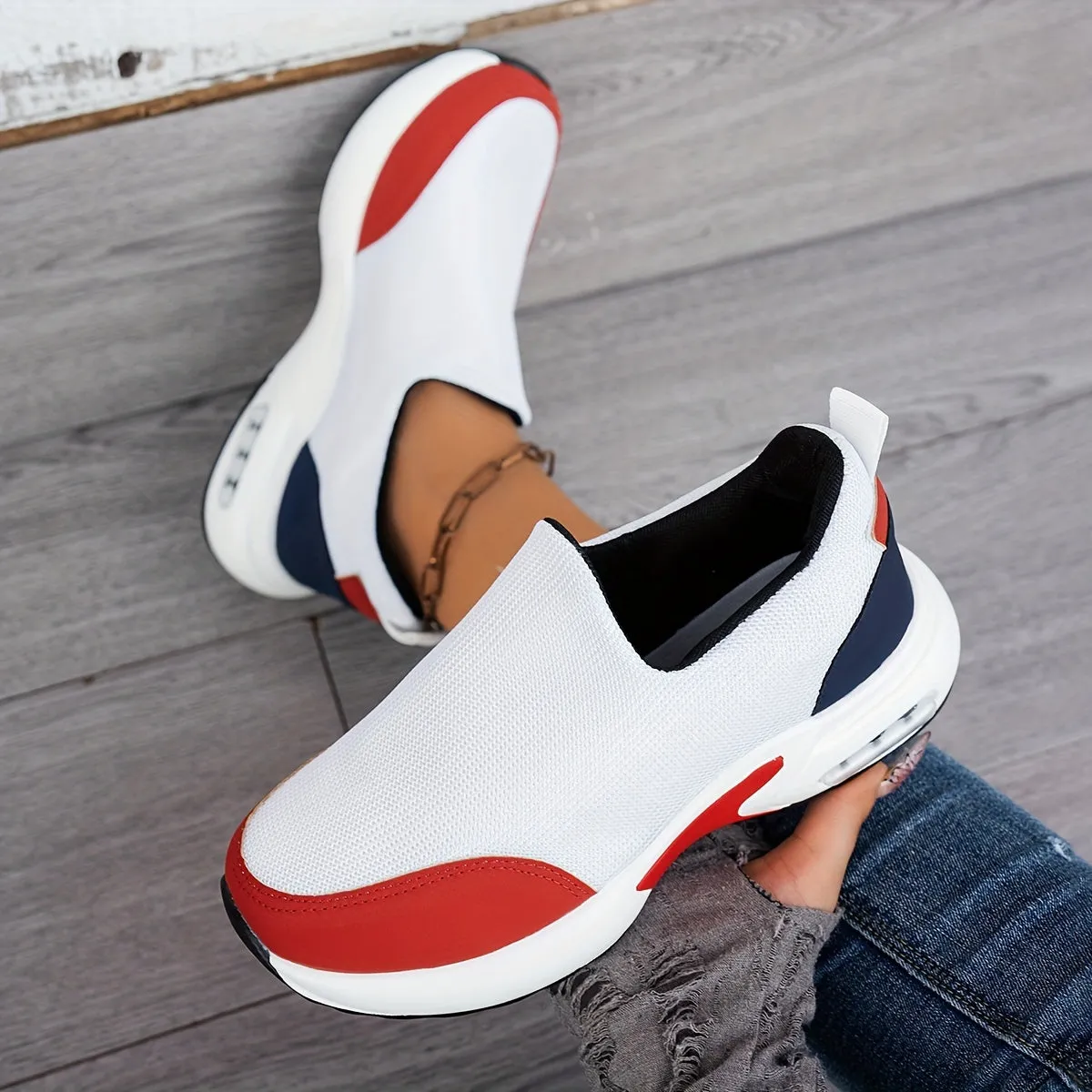 Ultra-Comfortable Women's Breathable Running Shoes