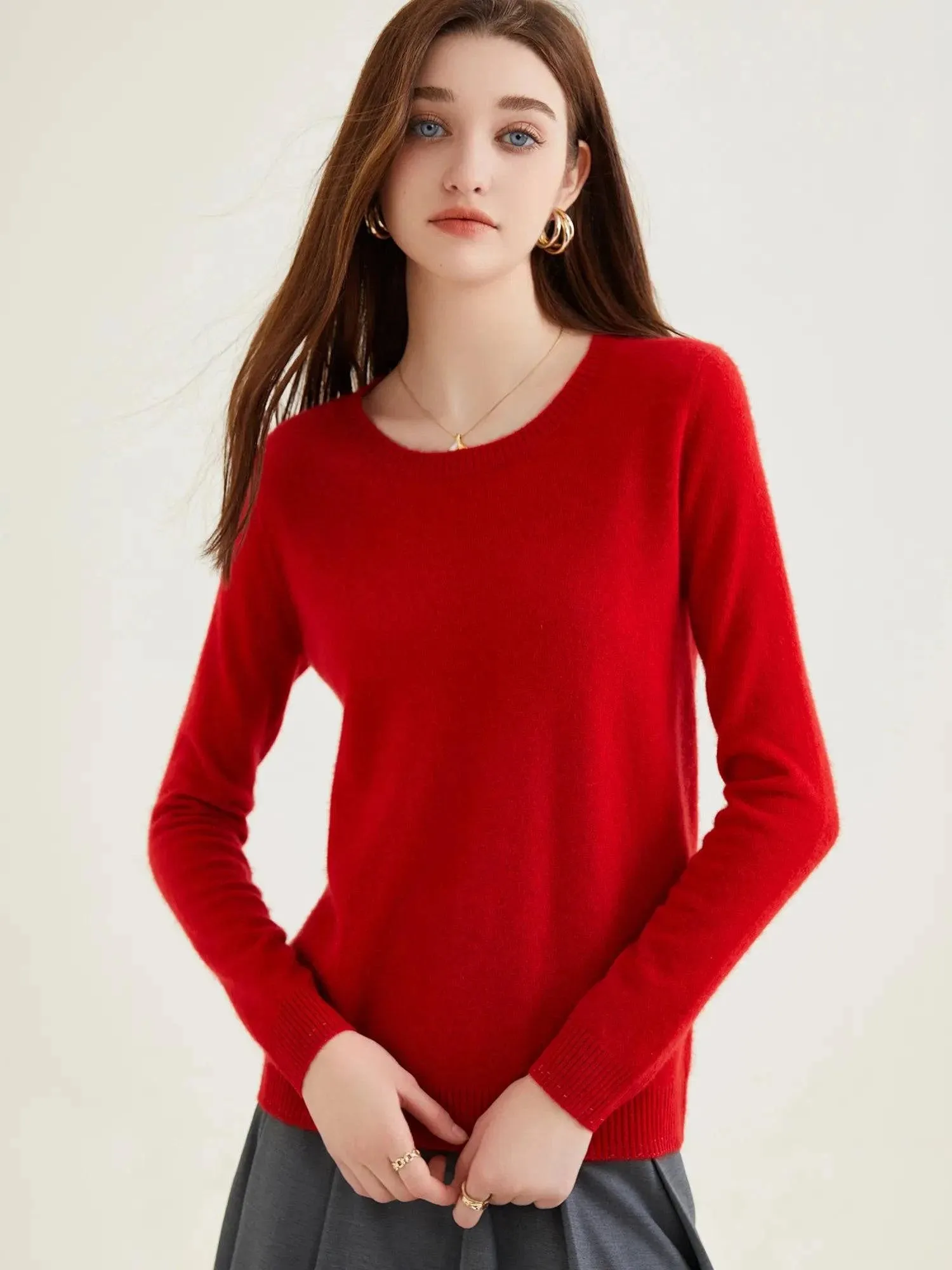 Women's 100% Cashmere O-Neck Sweater - Soft and Stylish Knitwear