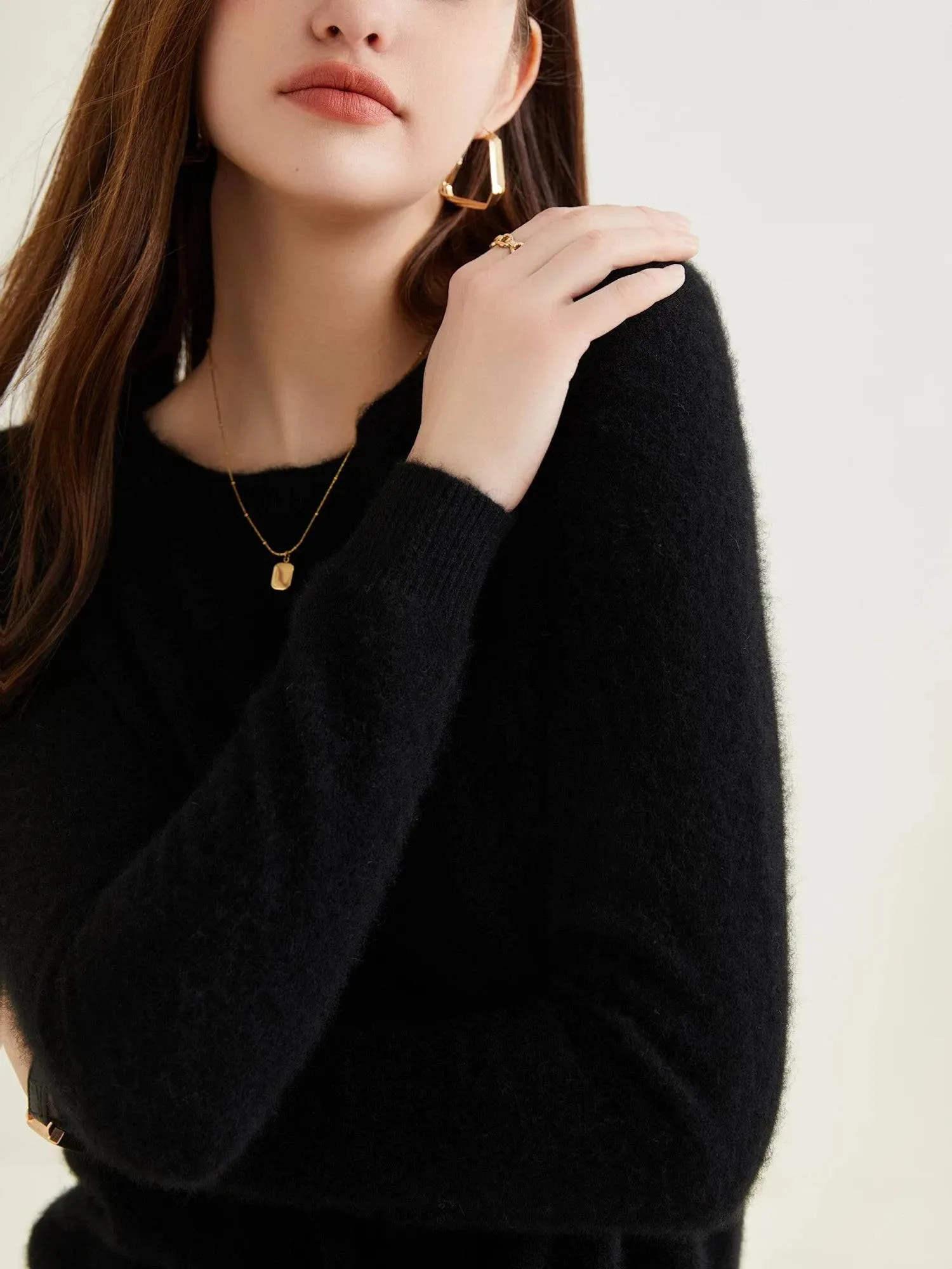 Women's 100% Cashmere O-Neck Sweater - Soft and Stylish Knitwear